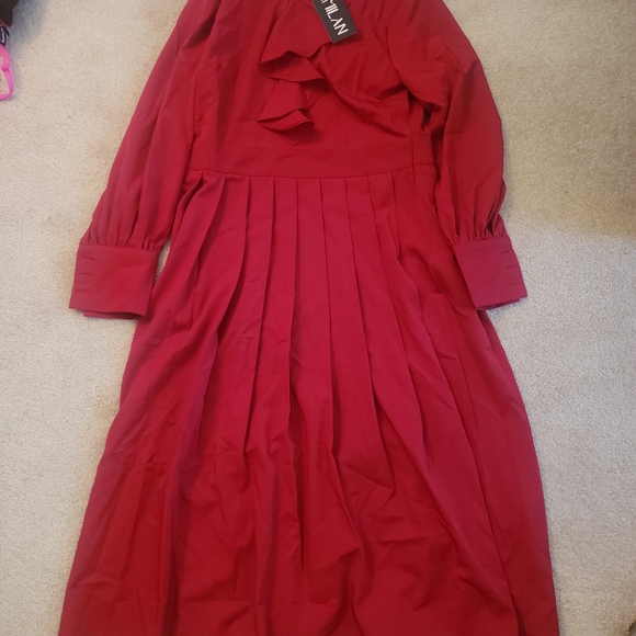 Closet clear out for dresses - smalls - Picture 5 of 6